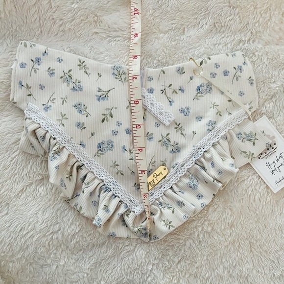 Dog Tie On Bandana - Picture 3 of 4